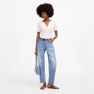 Madewell: Darted Barrel Leg Jean (size 25) Riverbend Wash